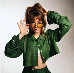 LINDSEY STARLING